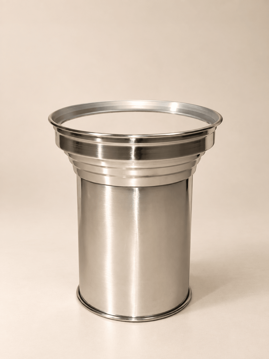 Mirror-Polished metal Side Table with Contemporary Sculptural Design