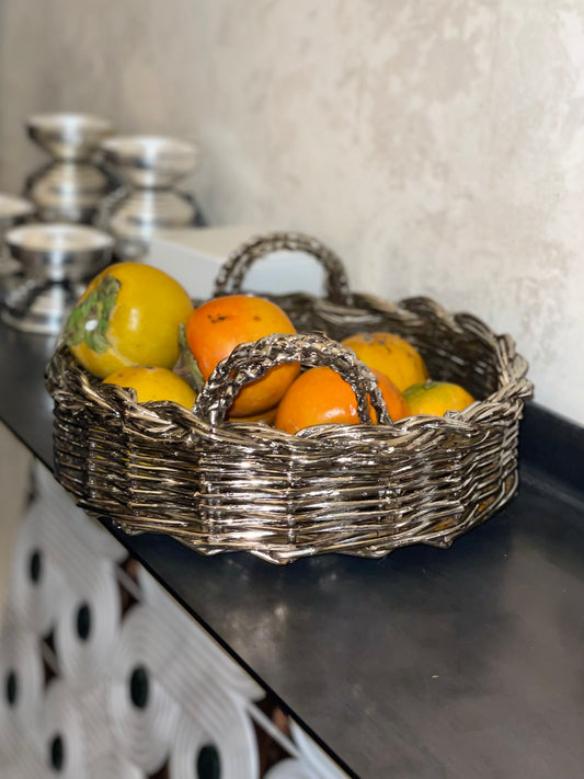 Cesto intrecciato a mano silver plated di design artigianale italiano - alzata alzatina vassoio contenitore vaso contenitore