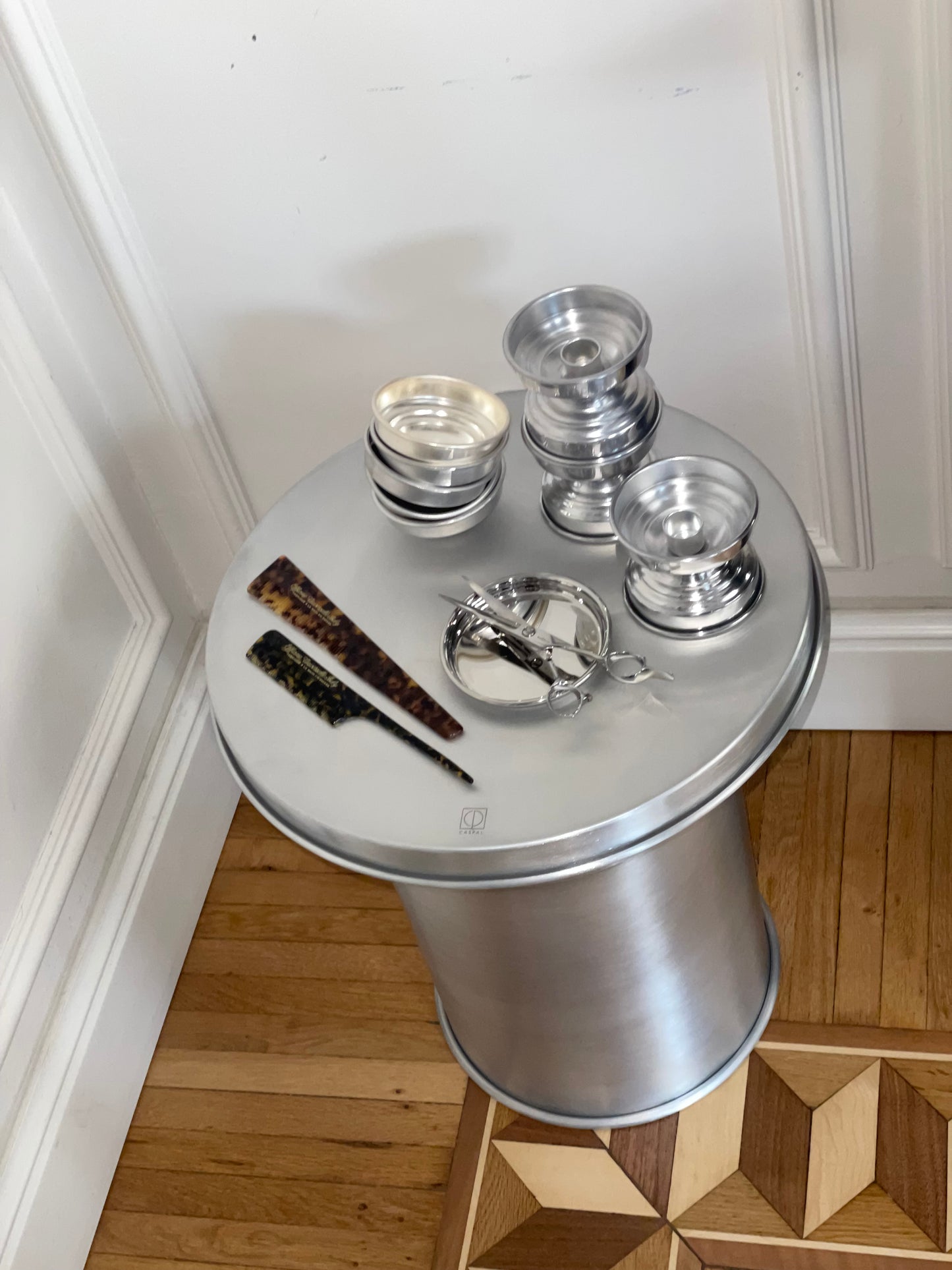 Side table in alluminio satinato contemporary design