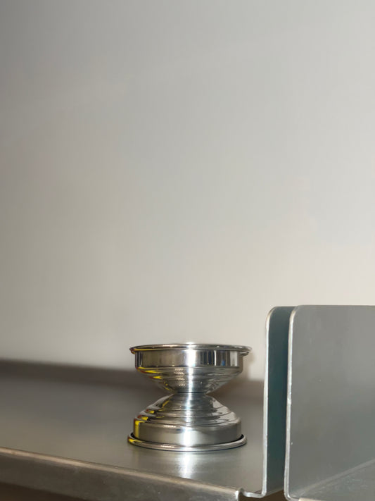 candeliere design in alluminio lucido design contemporaneo