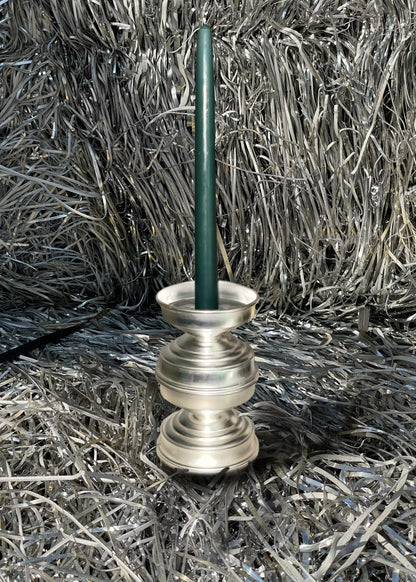 portacandele in argento di design contemporaneo