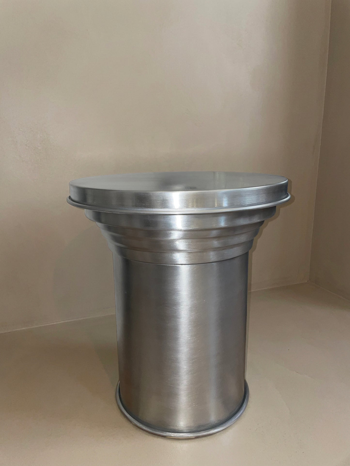 coffee table elegante in metallo caspal