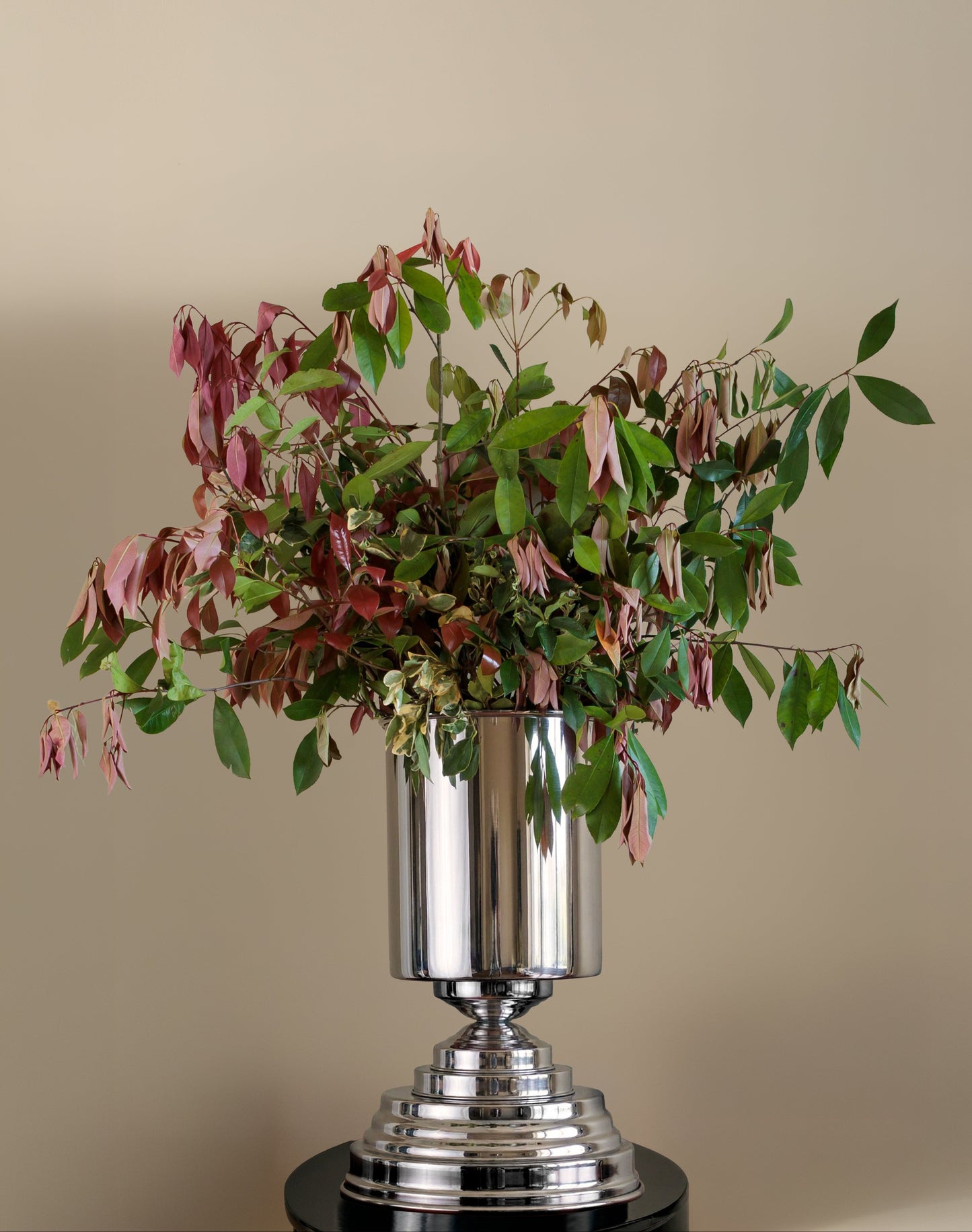 vaso anfora design contemporaneo alluminio lucido caspal
